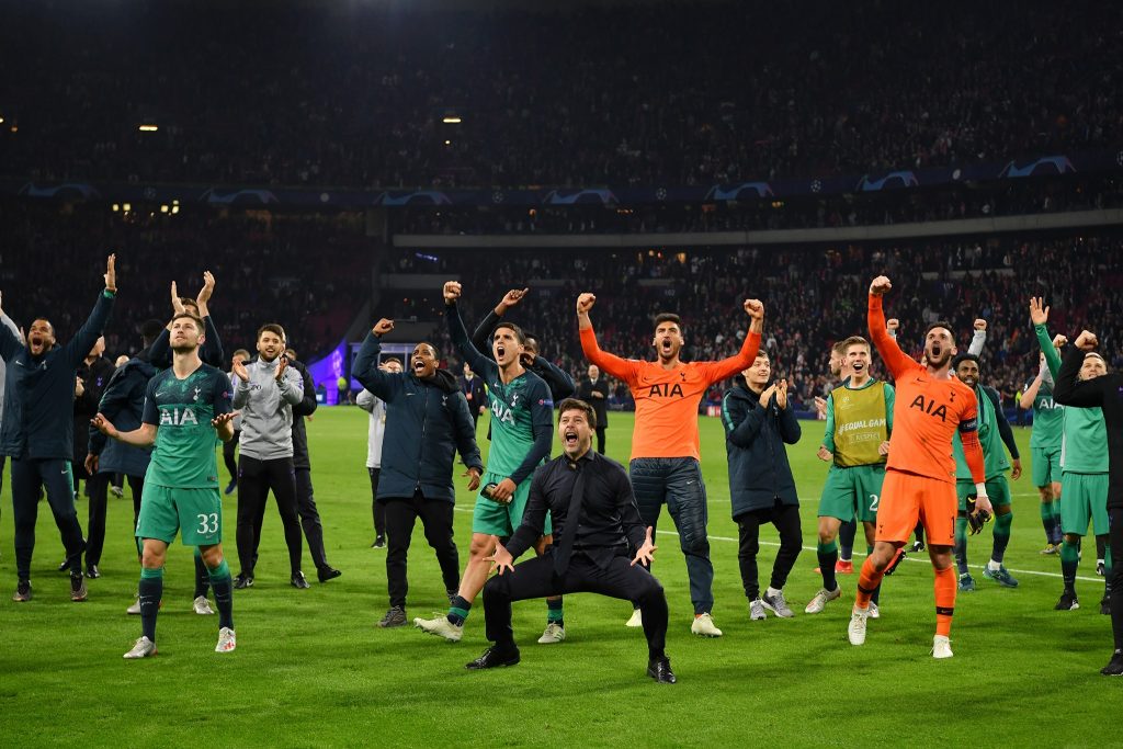 Champions League jogo entre APOEL VS Tottenham Hotspur — Fotografia de  Stock Editorial © vverve #168847238