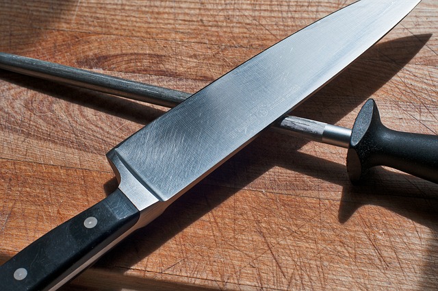 Sharpening Knives in the Kitchen