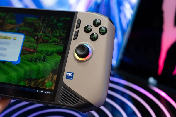 msi claw 8 ai+ a2vm best handheld consoles 
