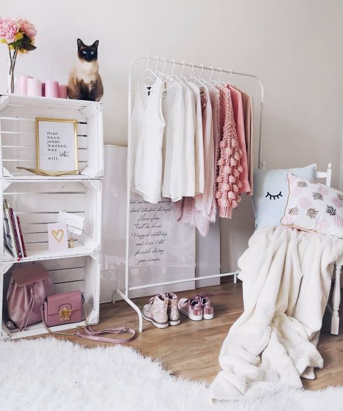 hdb home decor idea walk in wardrobe clothes rack