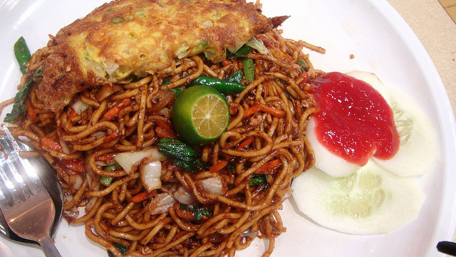 Mee Goreng Breakfast Singapore