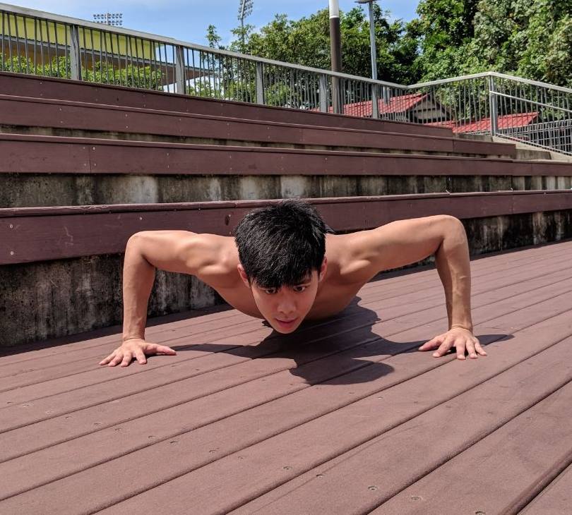 wide arm push up exercise at home