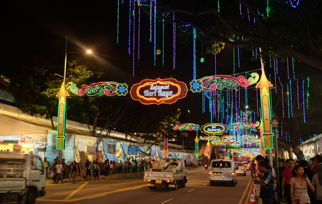 geylang serai bazaar night market