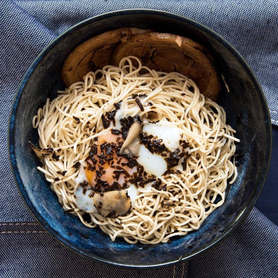 kanshoku truffle dry ramen place in singapore