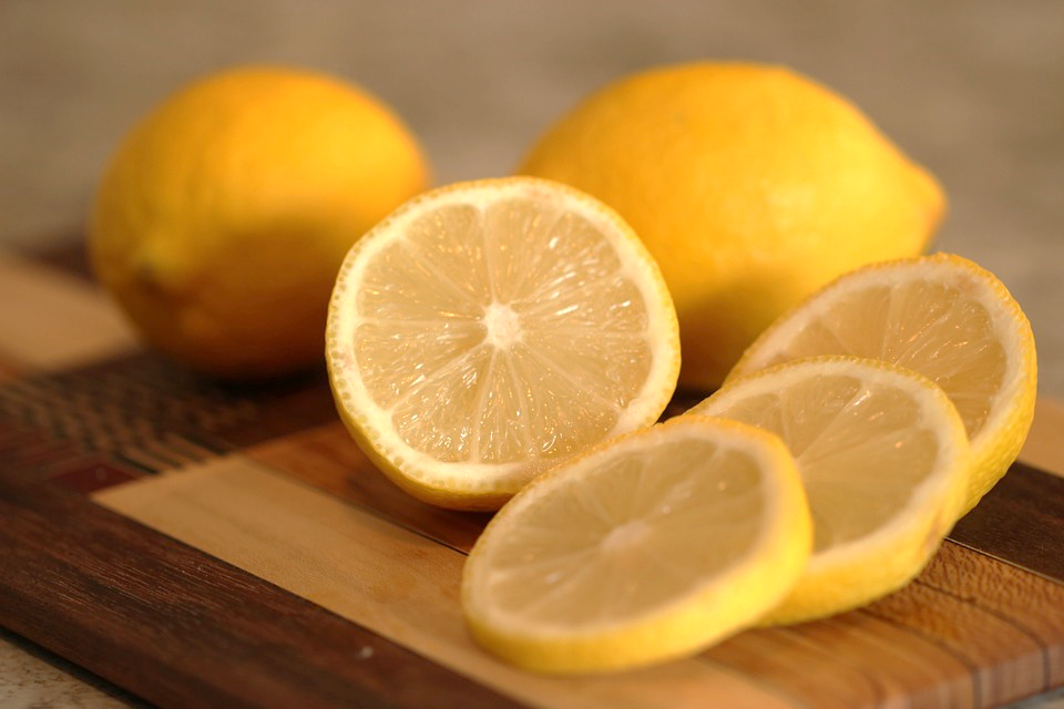 lemon aromatherapy best essential oil