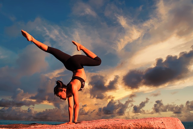 ashtanga yoga classes singapore nversion handstand pose