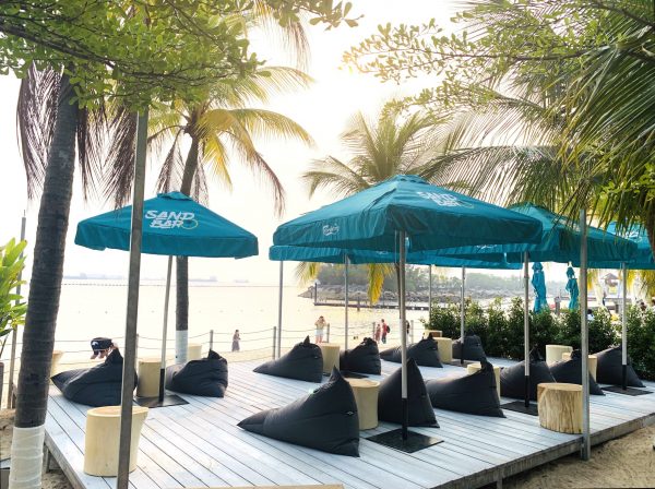affordable romantic restaurants singapore coastes beach