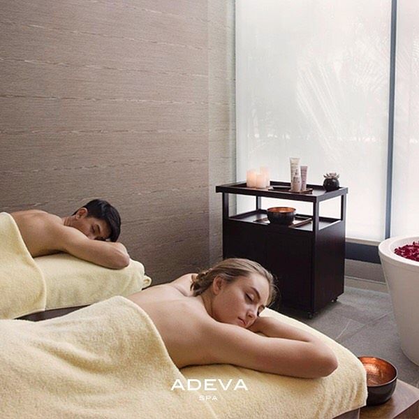 couple relaxing at adeva spa couple singapore
