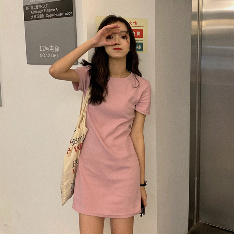 mid-length solid color dress