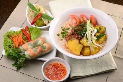 tonkin healthy food singapore