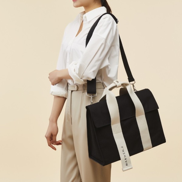 Tote bag 2025 korean brand