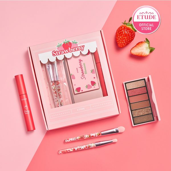 christmas makeup gift set etude house strawberry blossom special kit eyeshadow brush lip tint