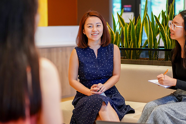 Shopee employees seeking feedback 