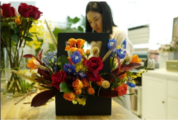 flower arrangement class singapore nicole's flower