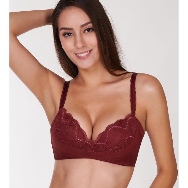 model in triumph red lace bra 