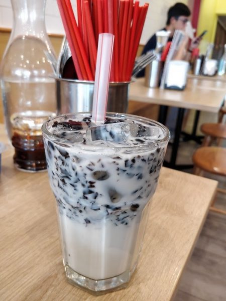 michael jackson drink singapore local beverages soya milk with grass jelly cubes