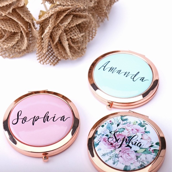 Personalised compact mirror best christmas gift idea singapore 2022