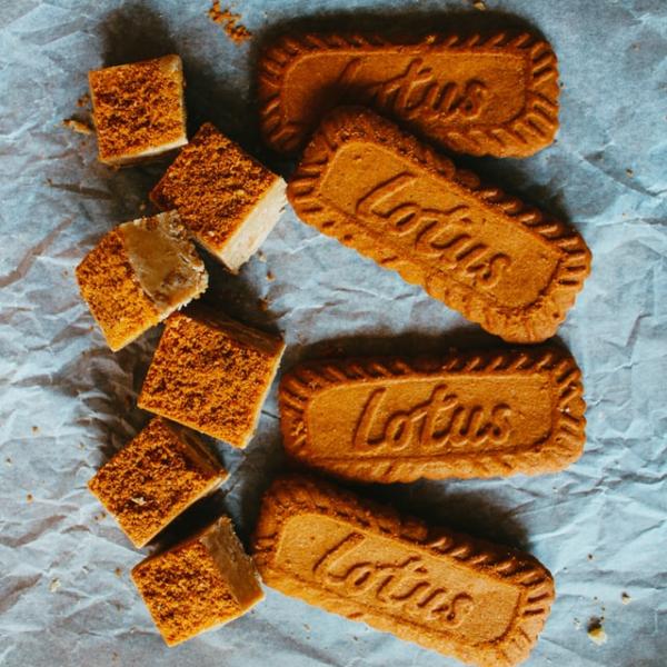 lotus biscoff biscuits cookies