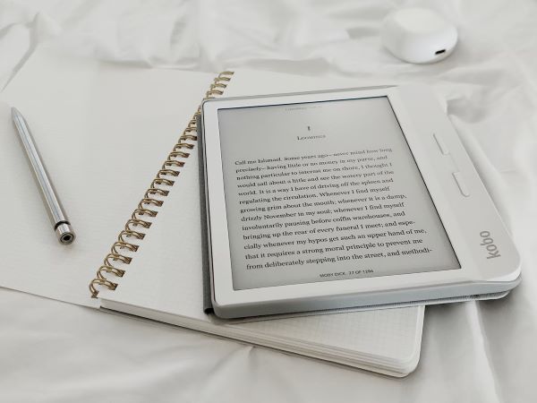 kobo ebook reader on a notebook 