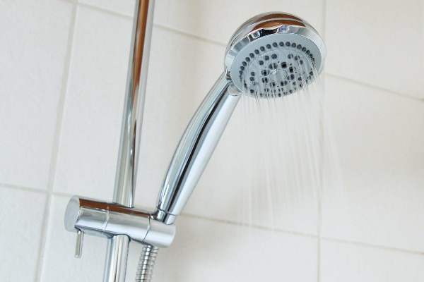 shower head with running water best water heaters singapore