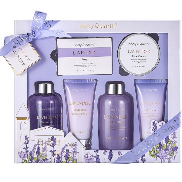 body and earth pamper set