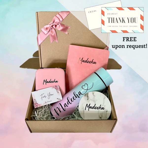 thefemininevow bridesmaid gift box