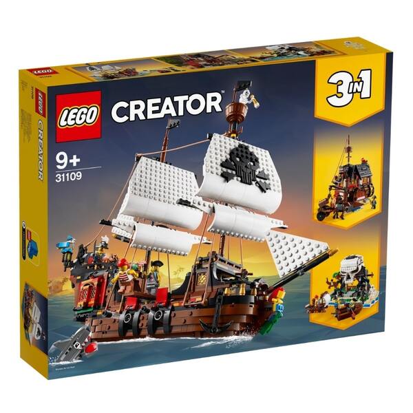 Pirate Ship LEGO Set