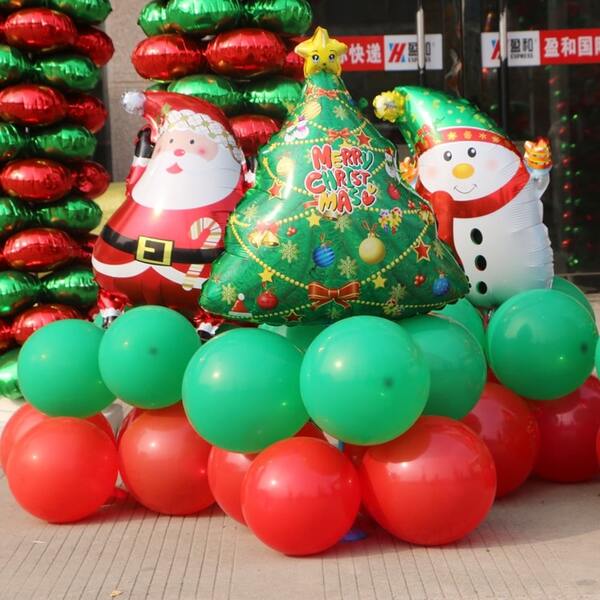 christmas home decor ideas - YIXIN Christmas Balloons