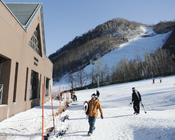 best ski resort in hokkaido sapporo teine