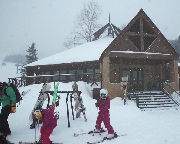 best skiing in hokkaido tomamu hoshino club med