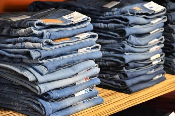 What are the different types of jeans for men?
