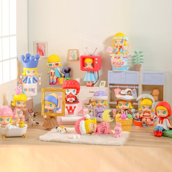 best popmart figurines One Day Of Molly Series
