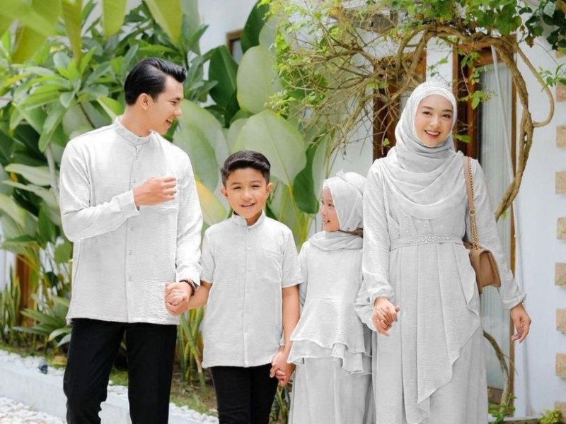baju kurung family set singapore 2023