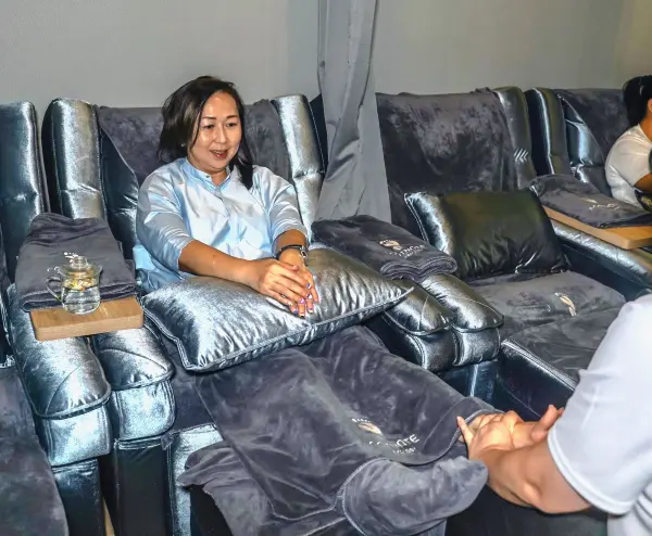 Best Foot Massage Singapore - FootNote Reflexology