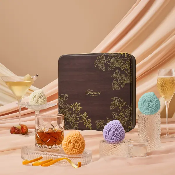 Fairmont Assorted Mini Snowskin Mooncakes - Alcoholic