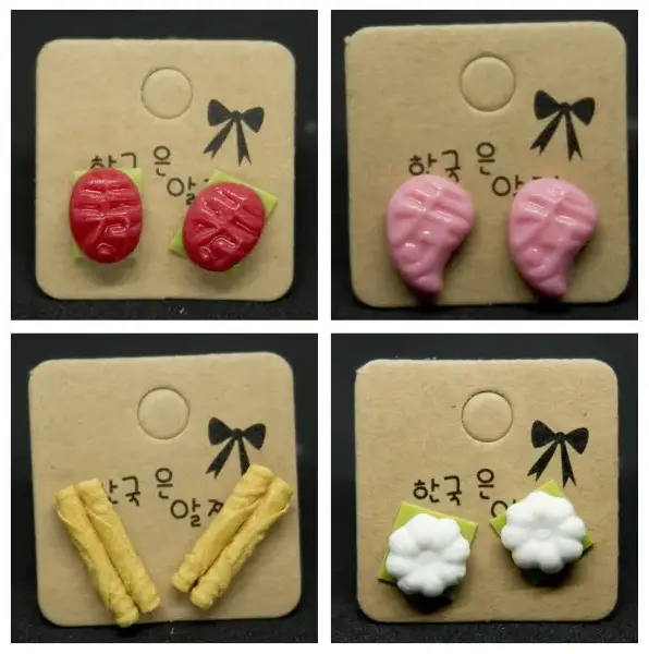 Handmade Earrings best singapore gifts for overseas friends