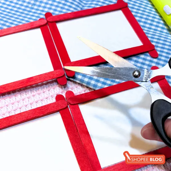 diy lantern craft - cut out parchment paper according to lantern size