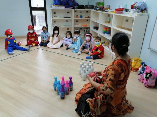 brainy child montessori baby classes singapore
