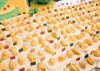 durian buffet and durian tour singapore malaysia