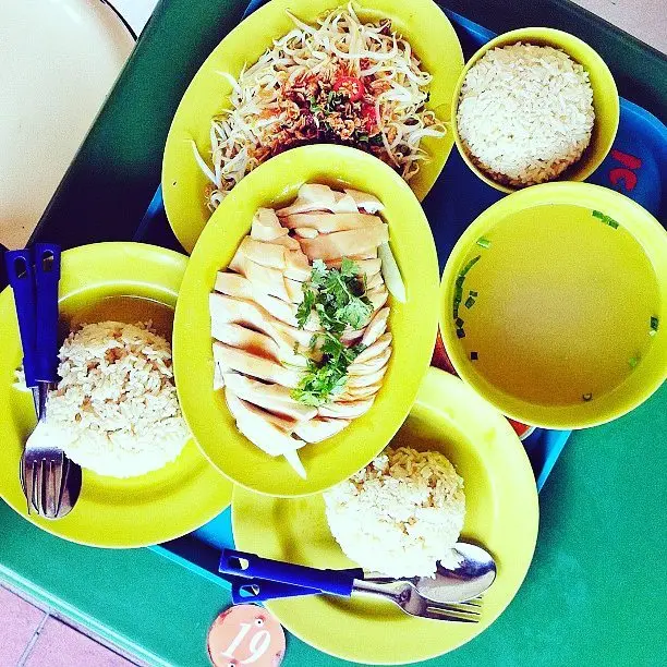 Maxwell Food Centre Tian Tian Hainanese Chicken Rice