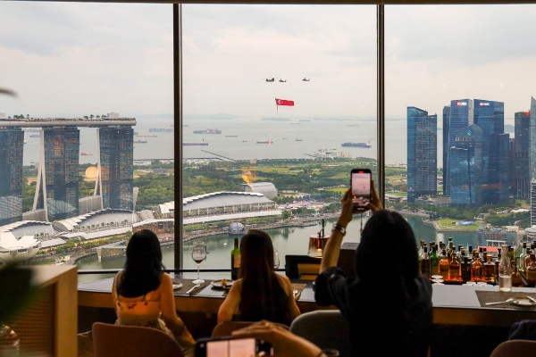 skai restaurant singapore view