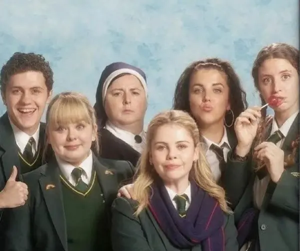 netflix halloween costumes derry girls