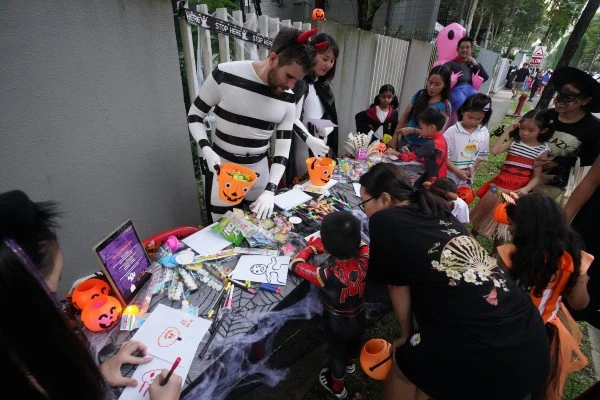Balmoral trick or trick neighbourhood Singapore