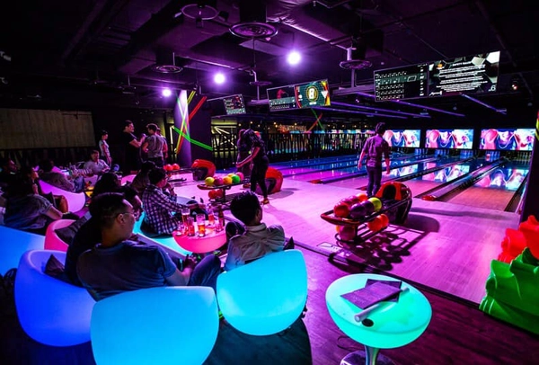 Glow in the Dark Bowling at K Bowling - children's activities december singapore