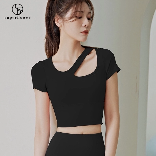 affordable activewear singapore: superflower black cropped yoga tee