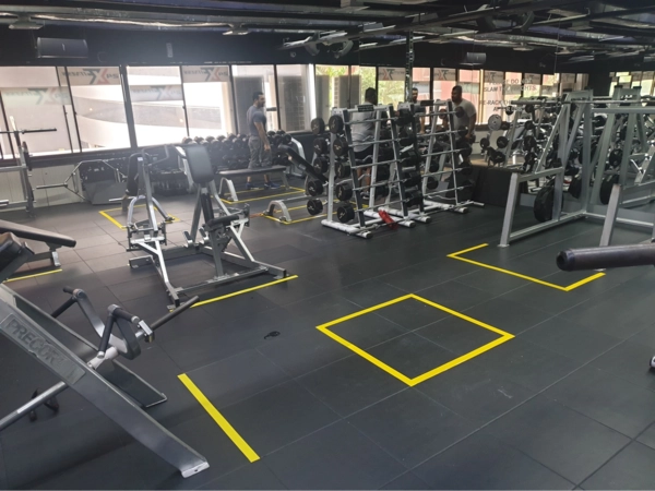 24xFitness weight training area