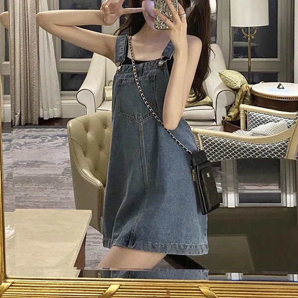 music festival outfit for girls: Kabico Short Denim Overalls