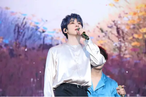 best hair colours for asians - dark blue