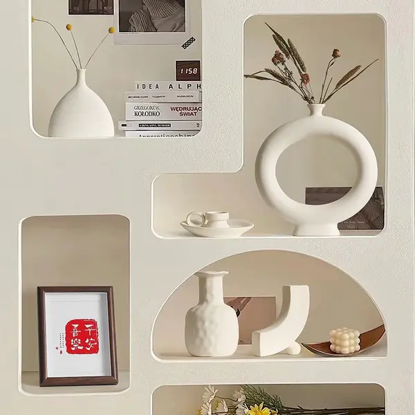 housewarming gift idea singapore: Ceramic Decorative Vase