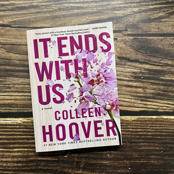 It Ends with Us by Colleen Hoover